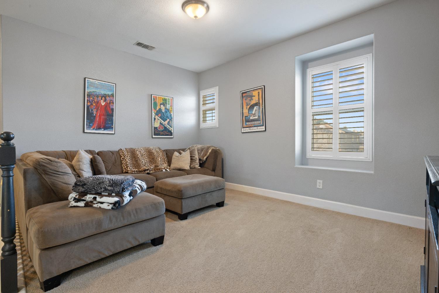 Oakdale, California, 95361, United States, 4 Bedrooms Bedrooms, ,4 BathroomsBathrooms,Residential,For Sale,2011319