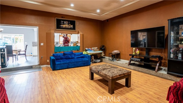 Lynwood, California, 90262, United States, 5 Bedrooms Bedrooms, ,4 BathroomsBathrooms,Residential,For Sale,2011680