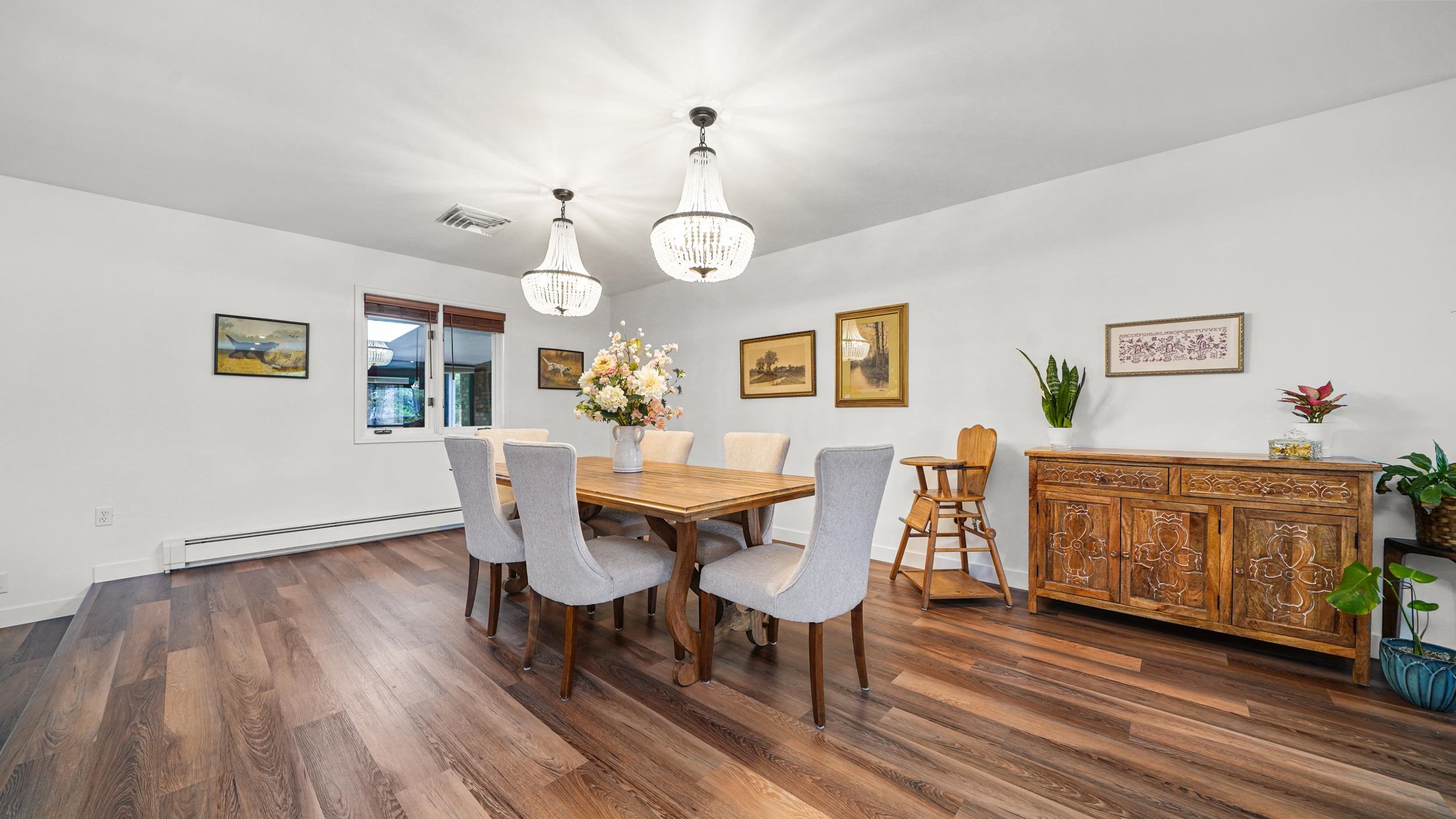 Grand Junction, Colorado, 81507, United States, 4 Bedrooms Bedrooms, ,4 BathroomsBathrooms,Residential,For Sale,1947056