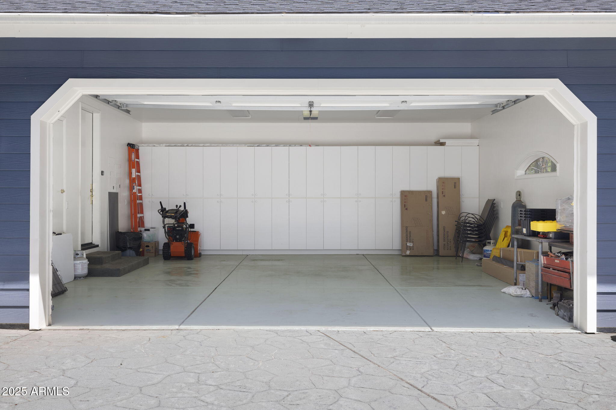 Munds Park, Arizona, 86017, United States, 5 Bedrooms Bedrooms, ,4 BathroomsBathrooms,Residential,For Sale,1932154