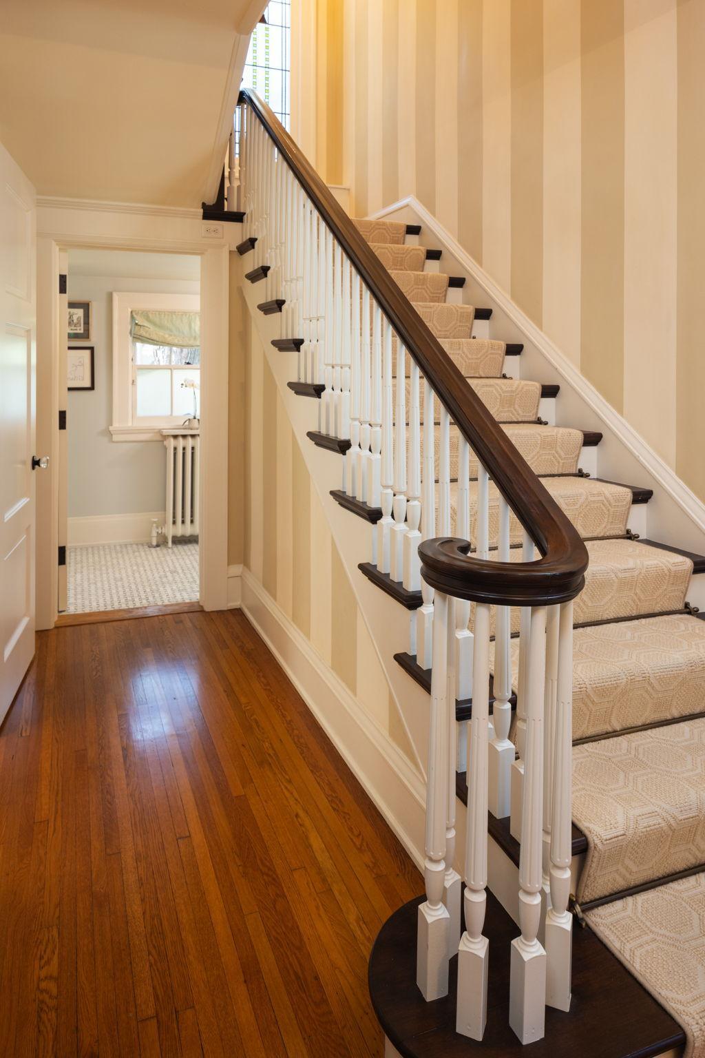 Minneapolis, Minnesota, 55405, United States, 5 Bedrooms Bedrooms, ,3 BathroomsBathrooms,Residential,For Sale,2000918