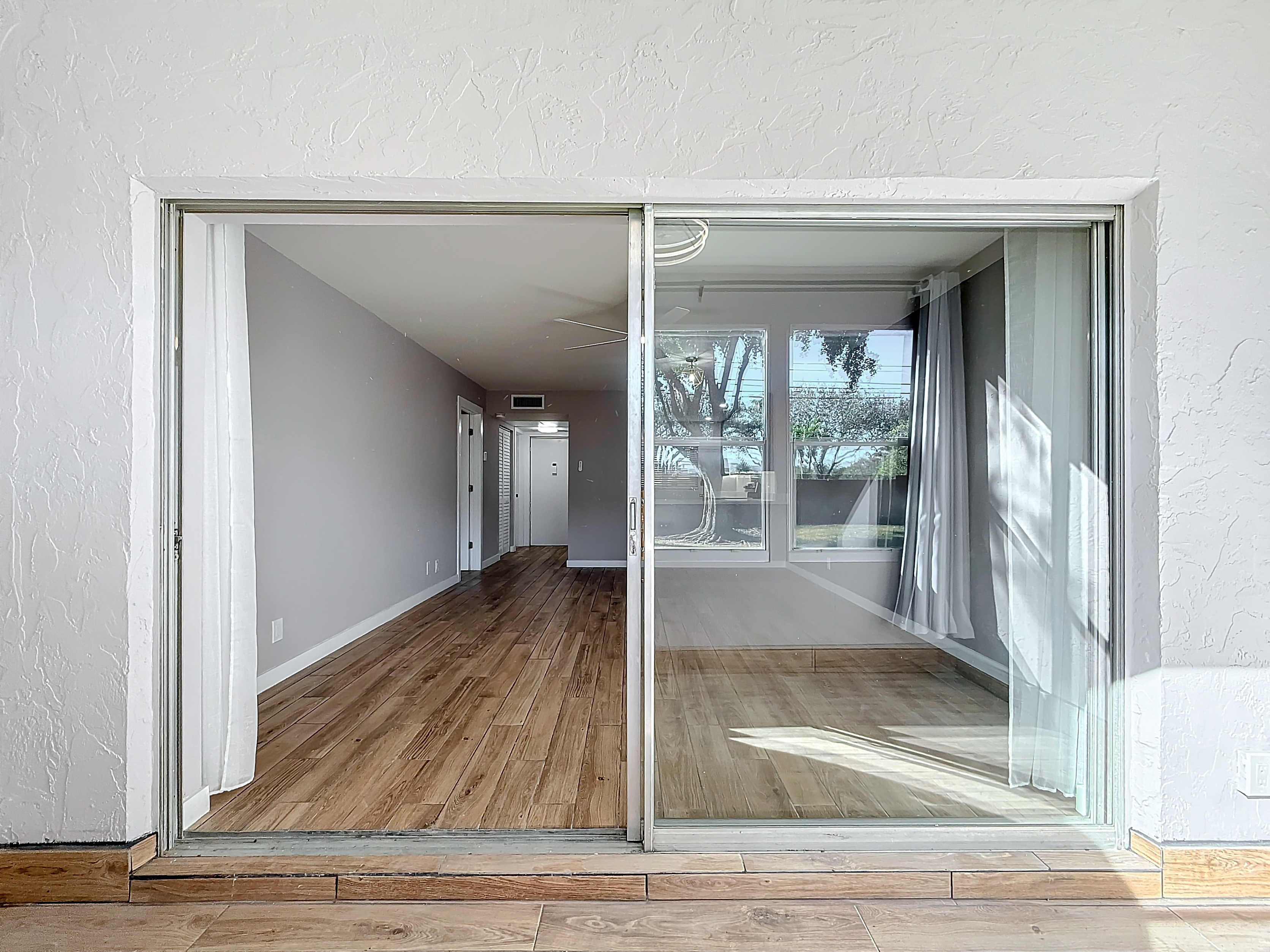  8818 W Mcnab Road, Tamarac, FL, 33321 - 物件實景