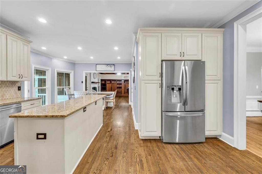 Stone Mountain, Georgia, 30087, United States, 6 Bedrooms Bedrooms, ,5 BathroomsBathrooms,Residential,For Sale,2021224