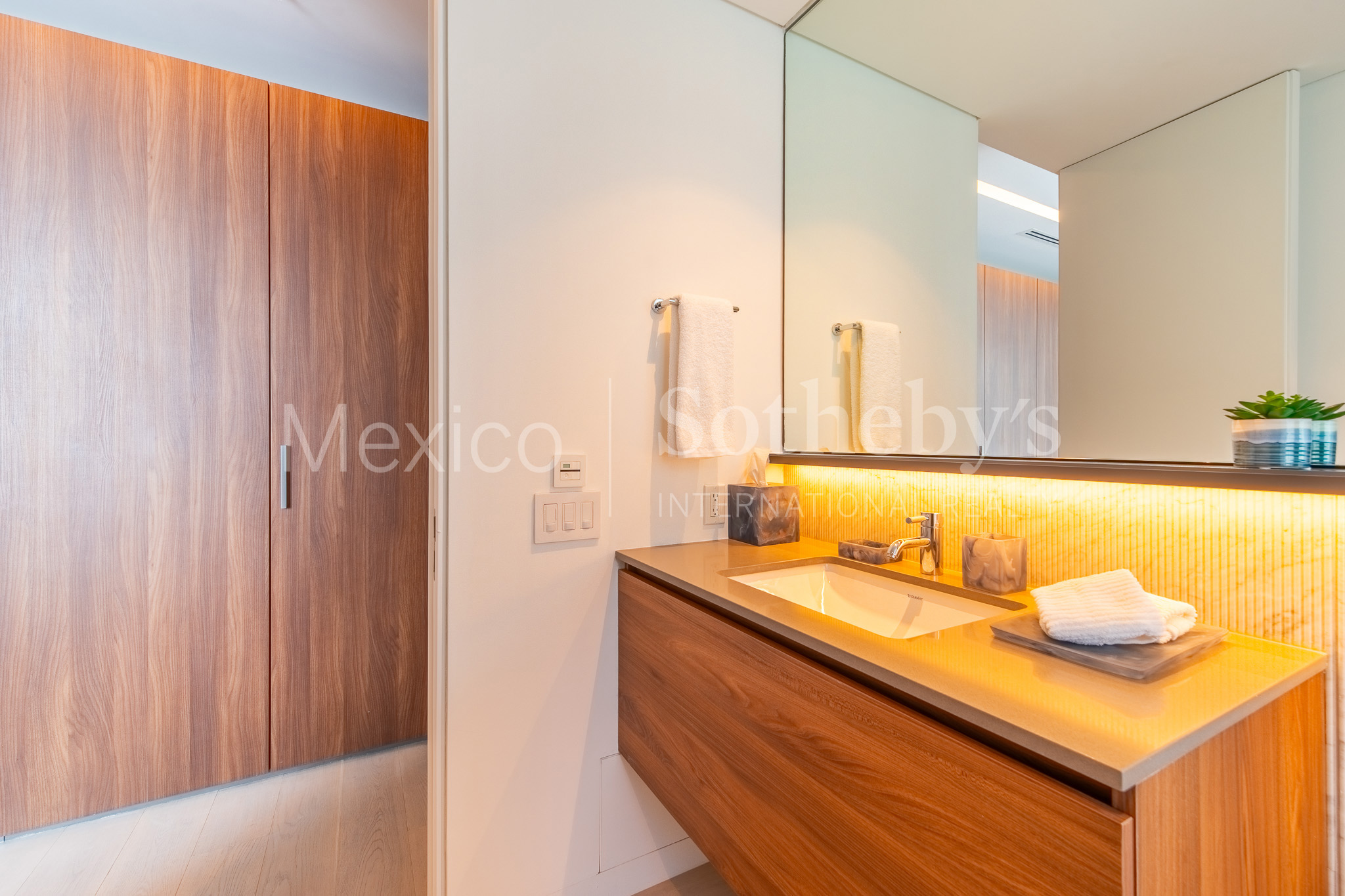  Ritz Carlton Residencial Piso 49 - 物件實景