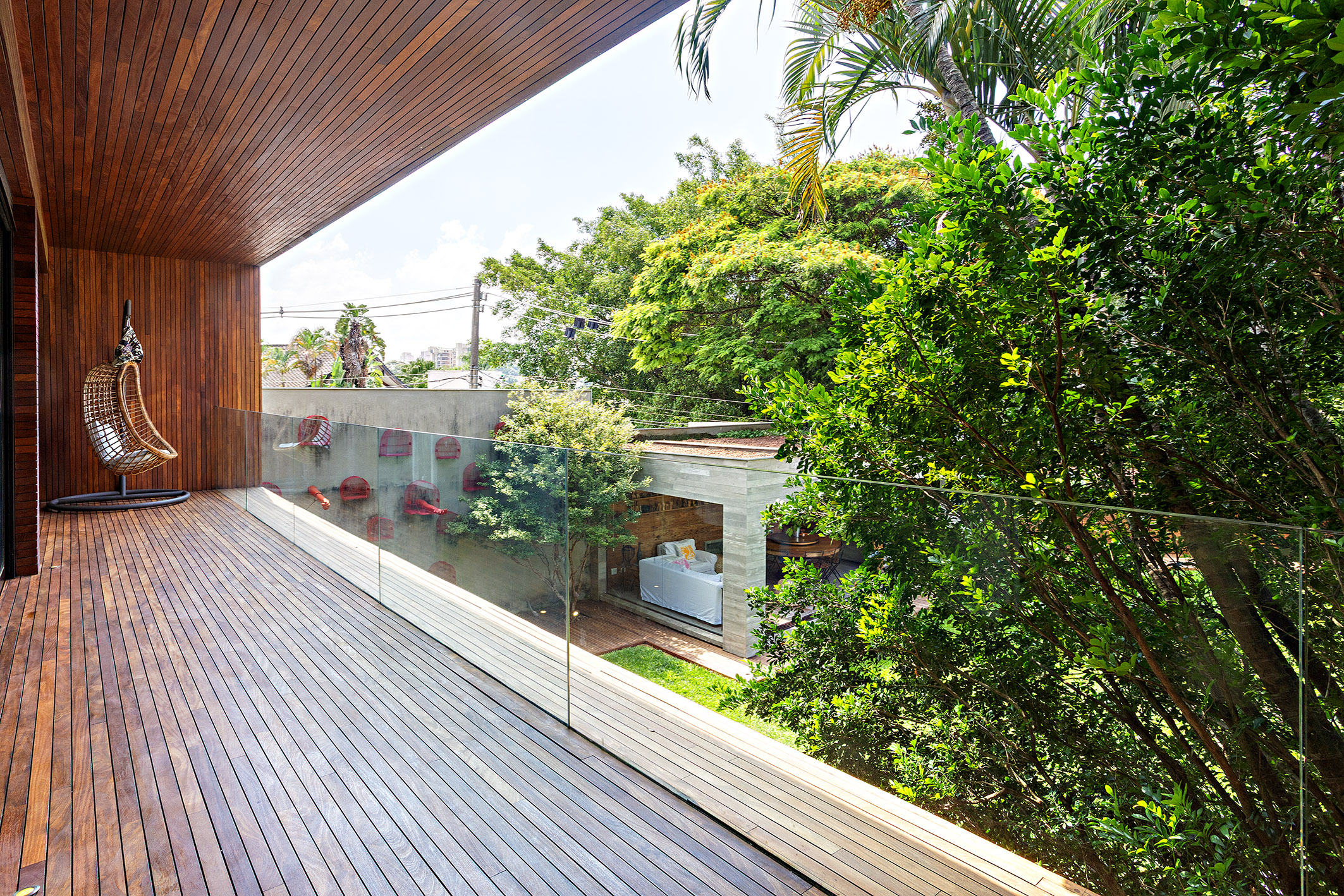  Contemporary residence with heated pool and integrated gourmet area - 物件實景