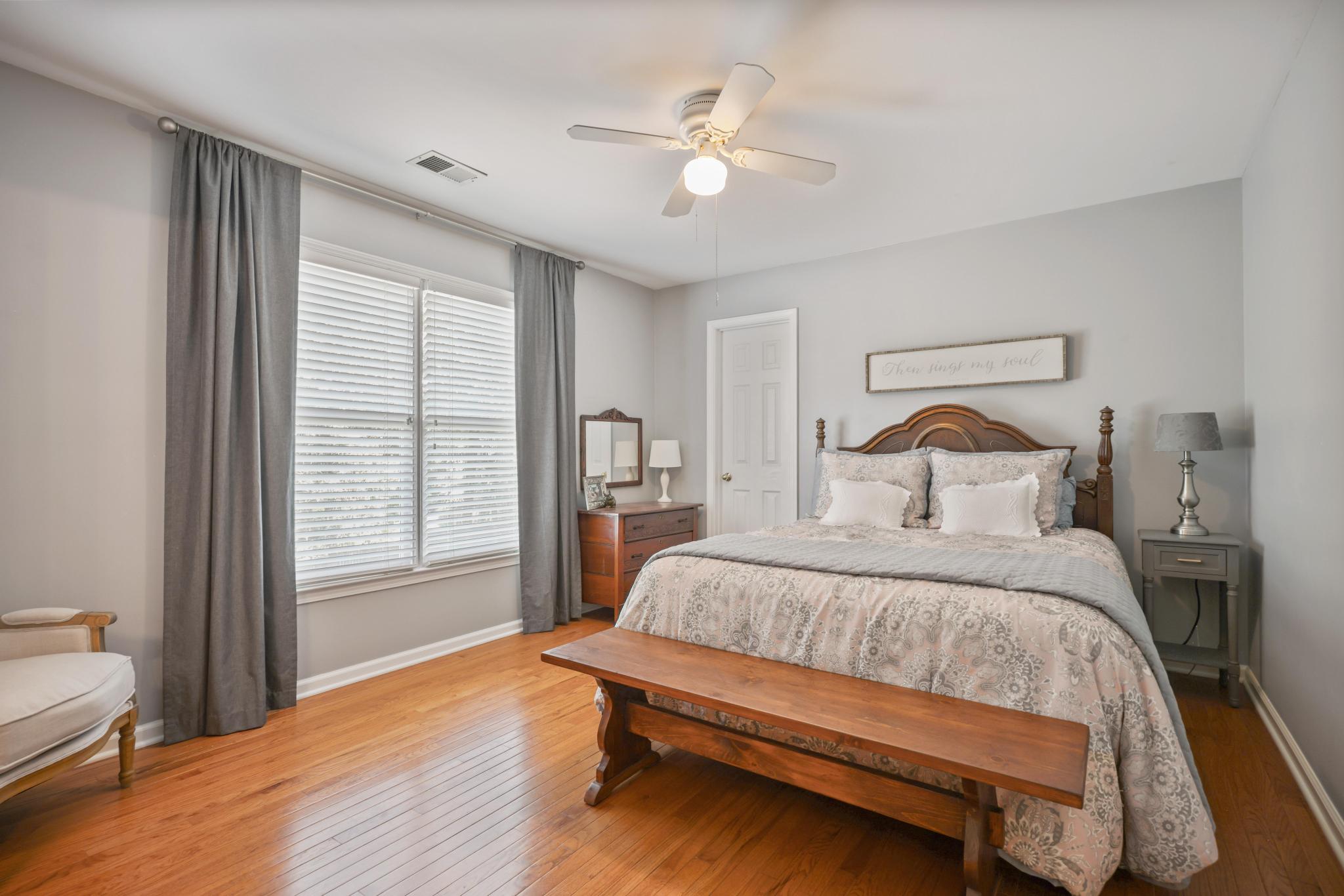  Beautifully Maintained Home in Established Burnt Hickory Pointe - 物件實景