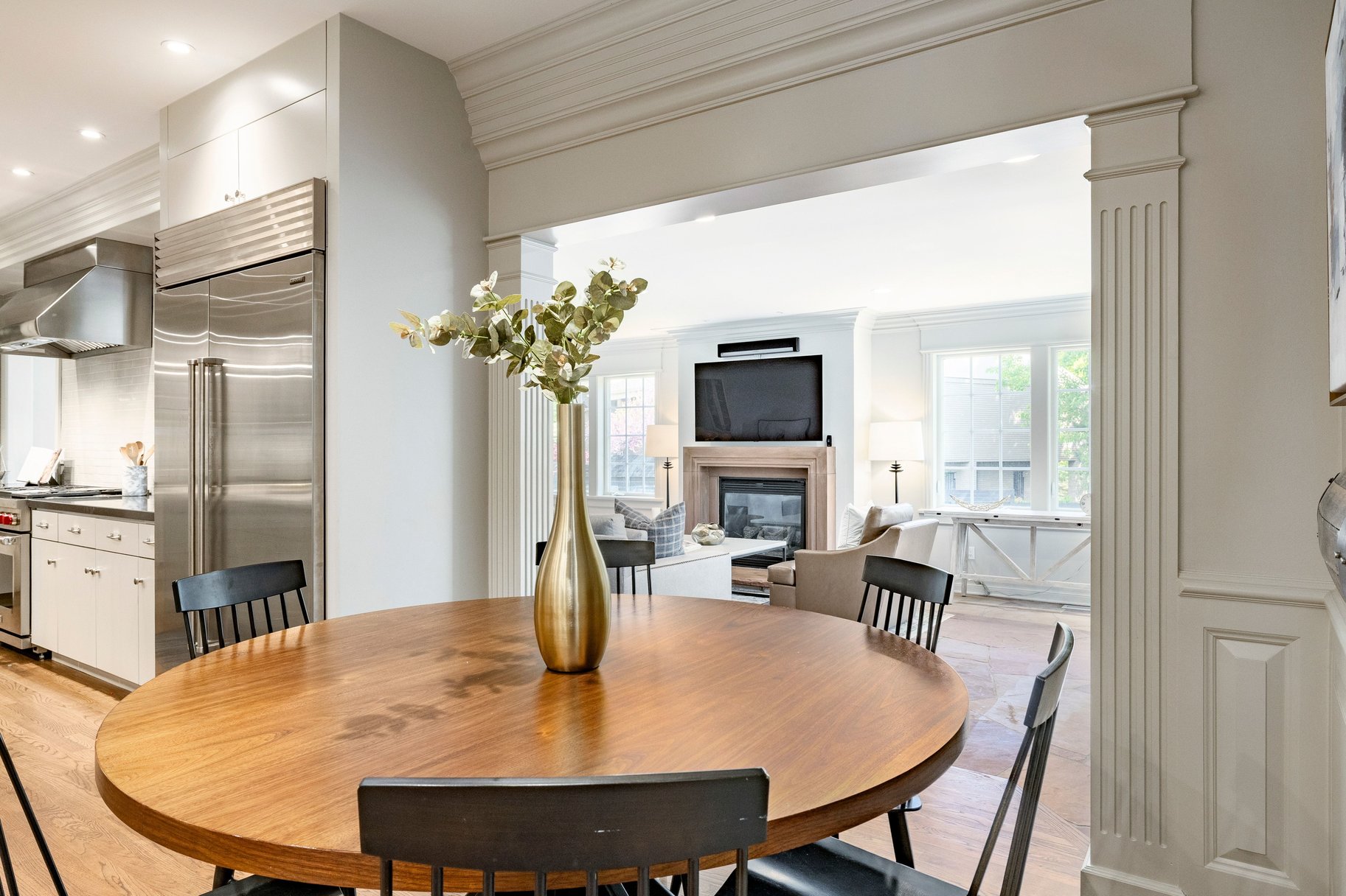  BEAUTIFULLY UPDATED FEDERAL HEIGHTS TWO STORY HOME - 物件實景