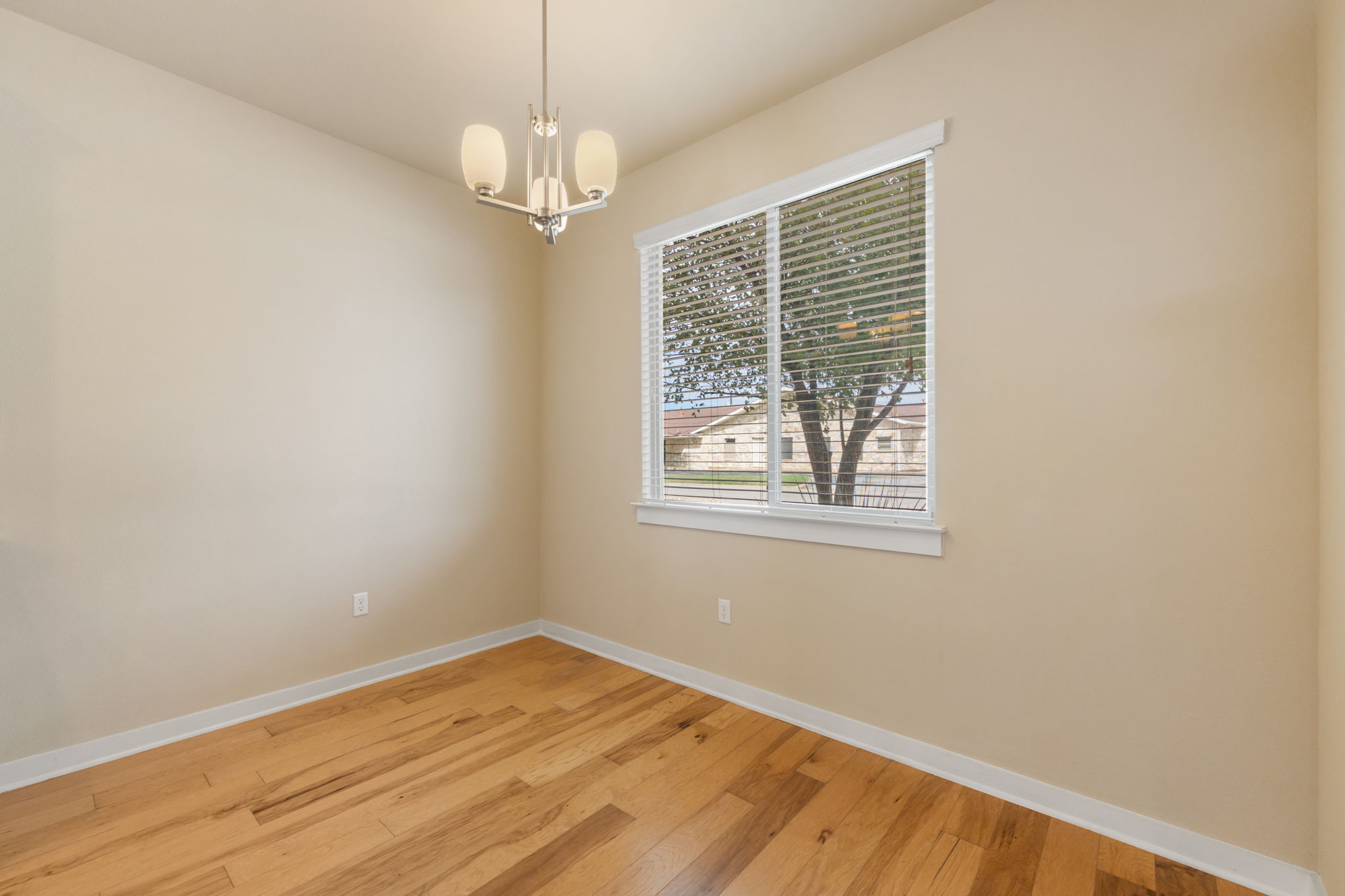  1301 Casey Street, Austin, TX 78745 - 物件實景