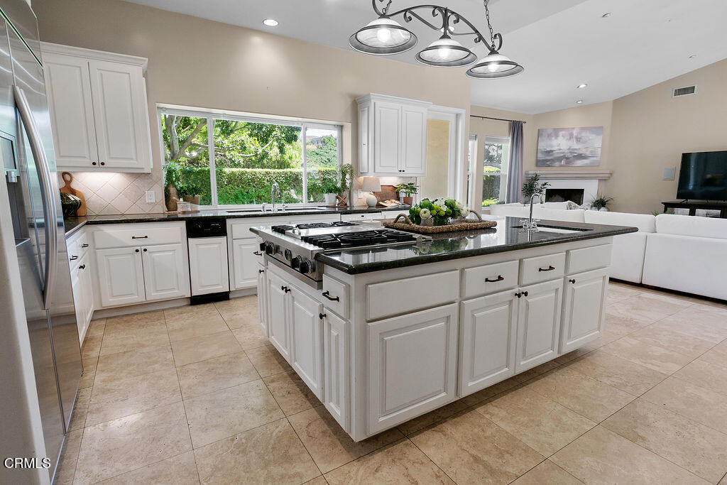 Camarillo, California, 93012, United States, 5 Bedrooms Bedrooms, ,4 BathroomsBathrooms,Residential,For Sale,1885935
