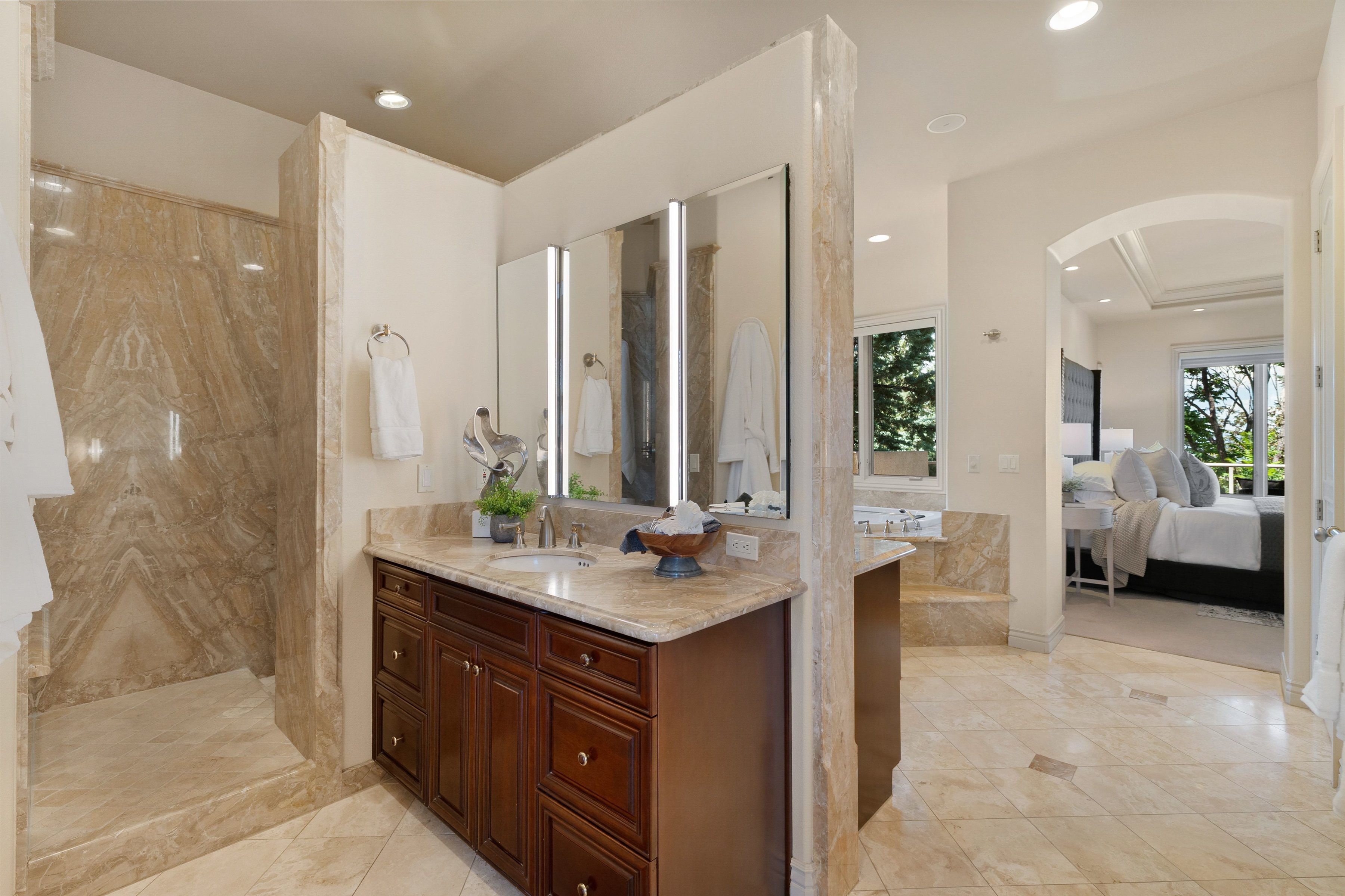  Stunning Custom Home with Breathtaking Views in Reno - 物件實景