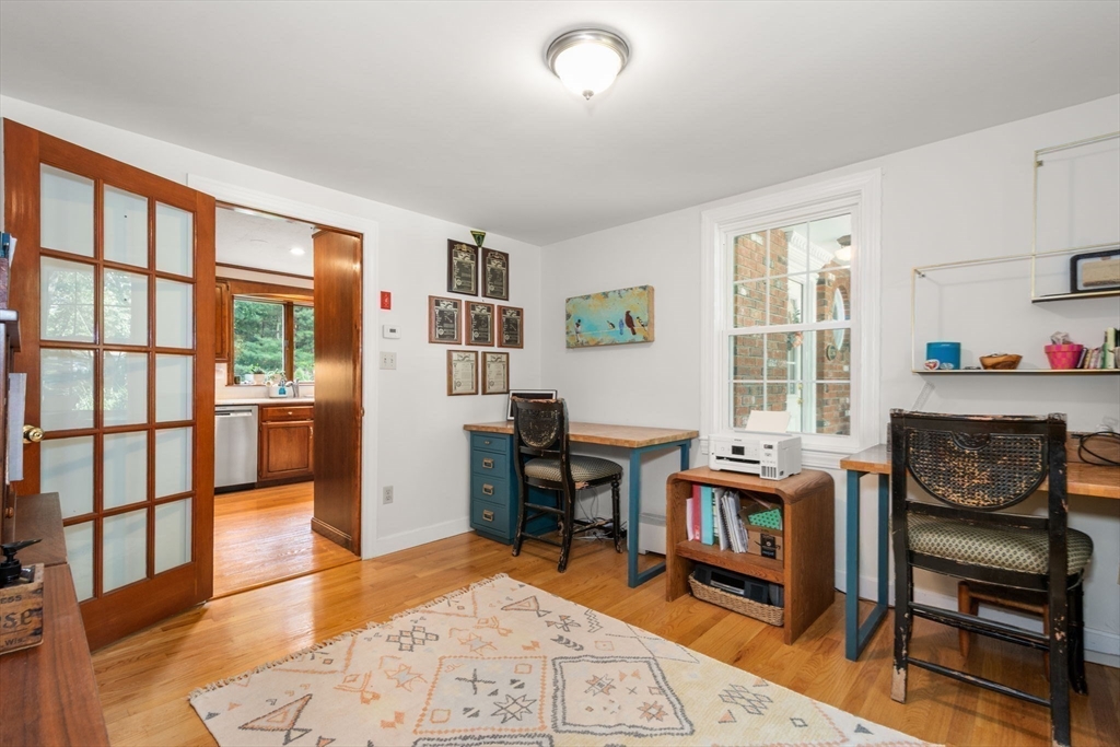 Holden, Massachusetts, 01520, United States, 4 Bedrooms Bedrooms, ,3 BathroomsBathrooms,Residential,For Sale,1948206