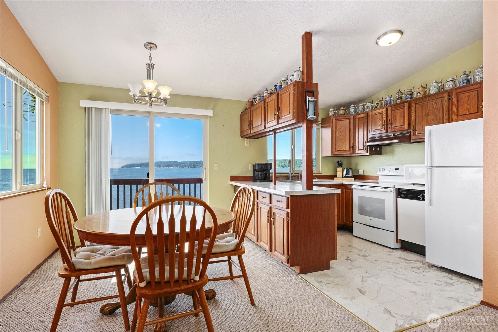 Hat Island, Washington, 98206, United States, 2 Bedrooms Bedrooms, ,1 BathroomBathrooms,Residential,For Sale,1995384