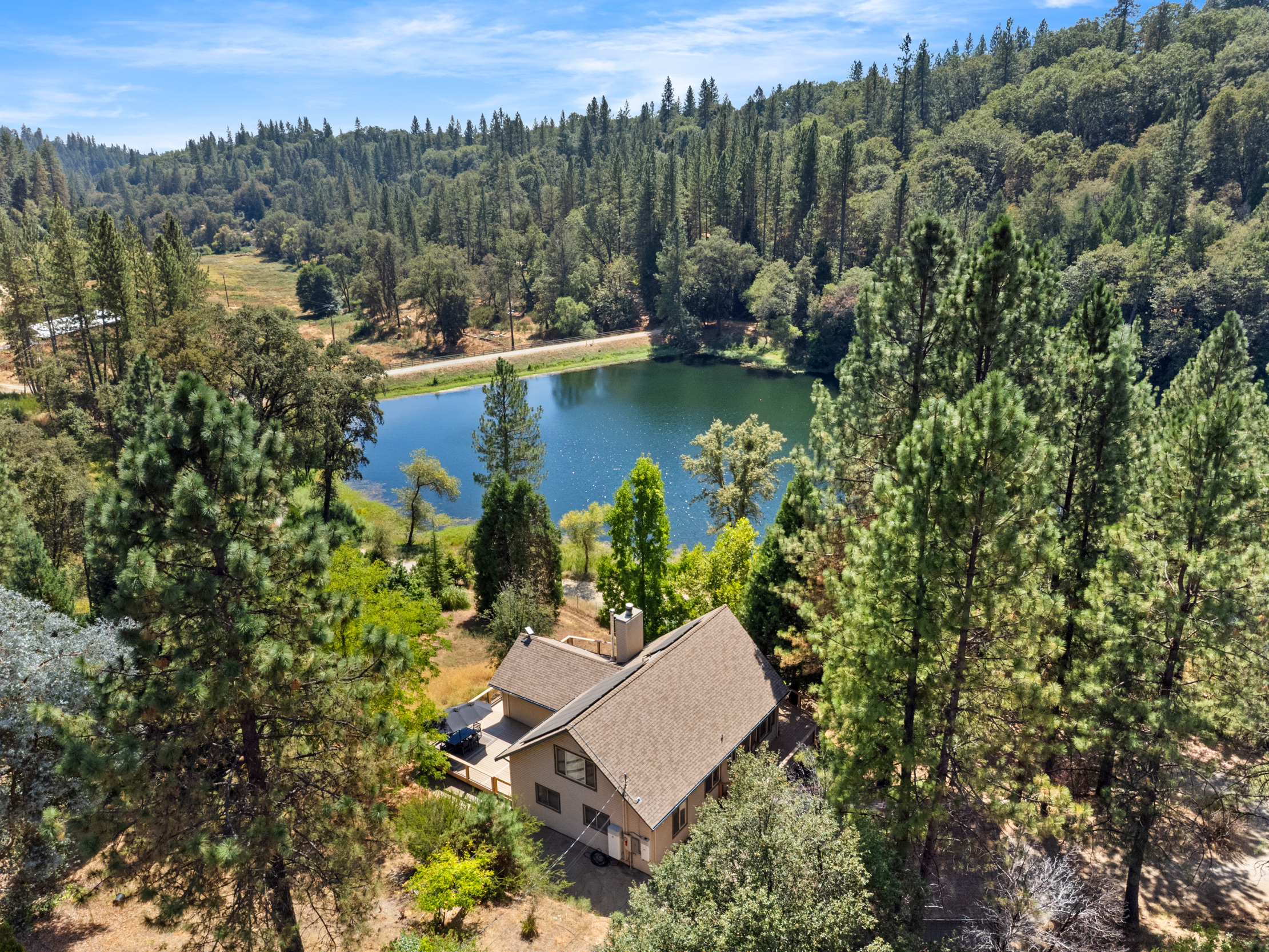  5671 Lago Lane, Garden Valley, CA 95633 - 物件實景
