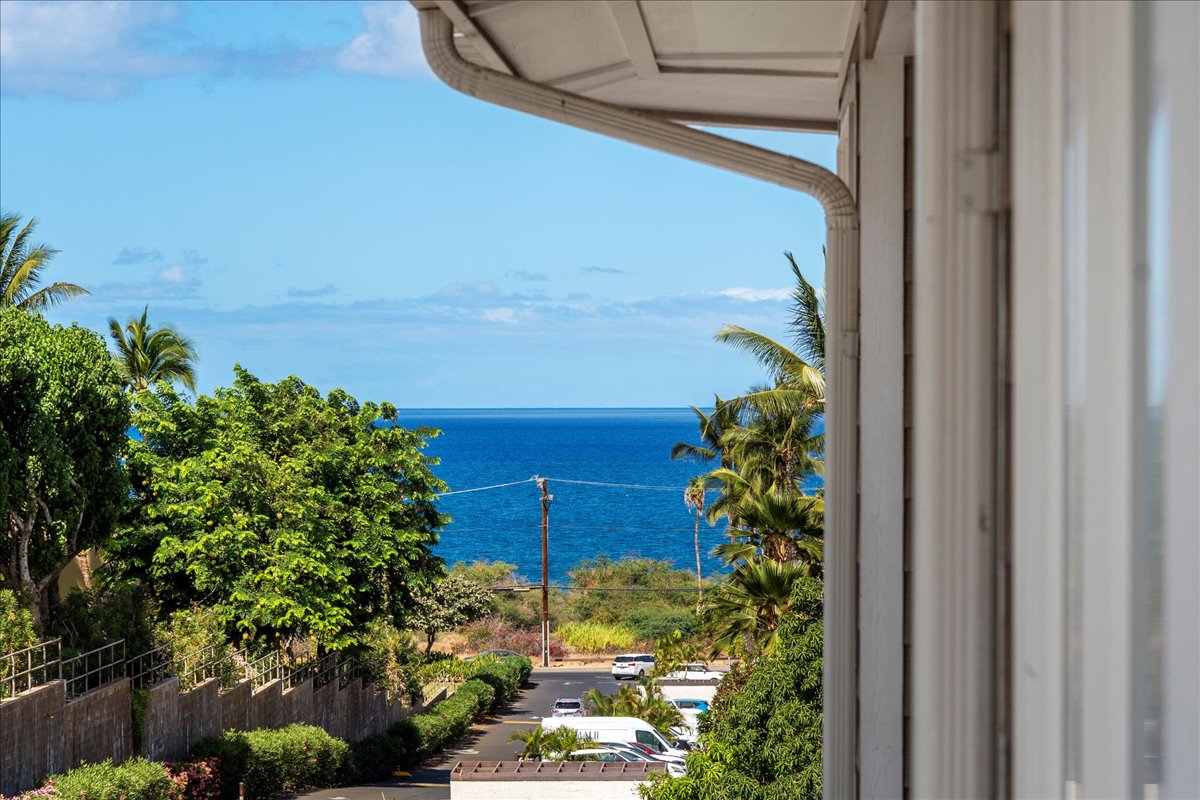 Kihei, Hawaii, 96753, United States, 2 Bedrooms Bedrooms, ,2 BathroomsBathrooms,Residential,For Sale,1977568
