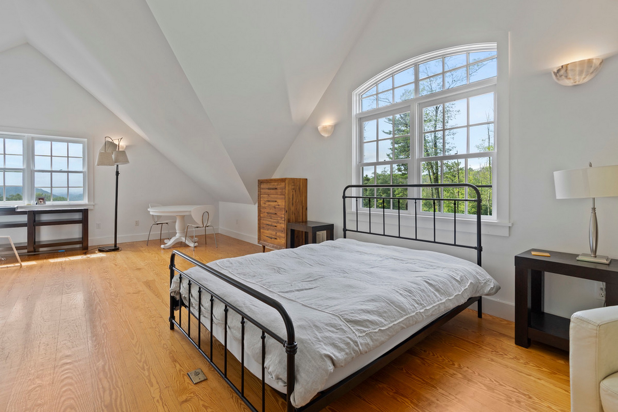  Classic Modern Farmhouse with Incredible Views - 物件實景