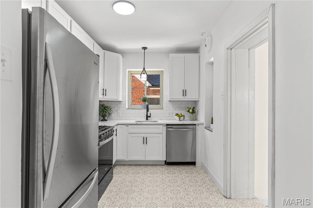 St Louis, Missouri, 63130, United States, 4 Bedrooms Bedrooms, ,3 BathroomsBathrooms,Residential,For Sale,1995864