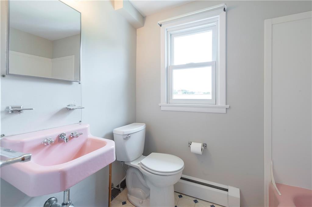 West Warwick, Rhode Island, 02893, United States, 6 Bedrooms Bedrooms, ,2 BathroomsBathrooms,Residential,For Sale,1973795