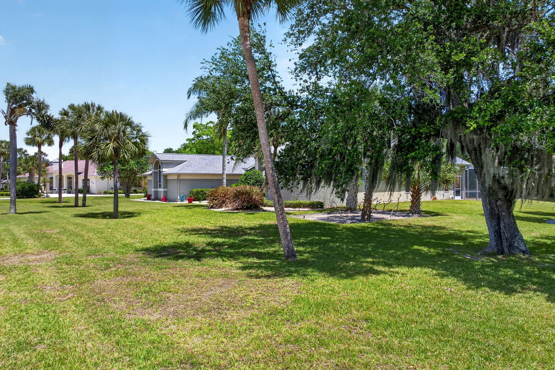  900 Bluegrass Lane, Rockledge, FL, 32955 - 物件實景