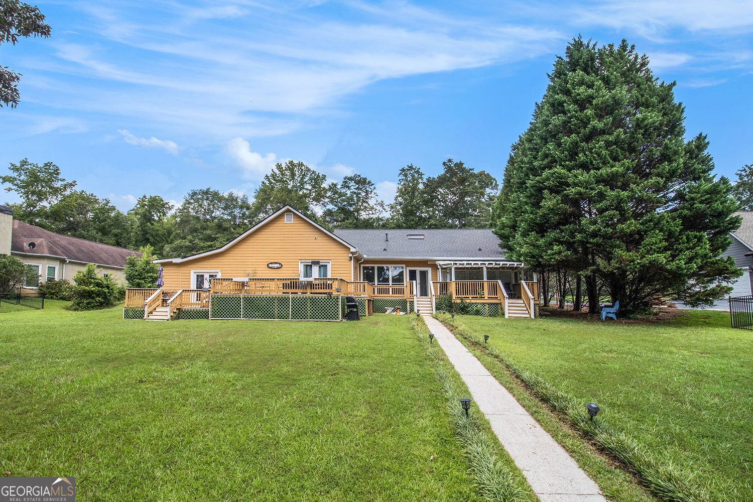 Jackson, Georgia, 30233, United States, 3 Bedrooms Bedrooms, ,3 BathroomsBathrooms,Residential,For Sale,1902958