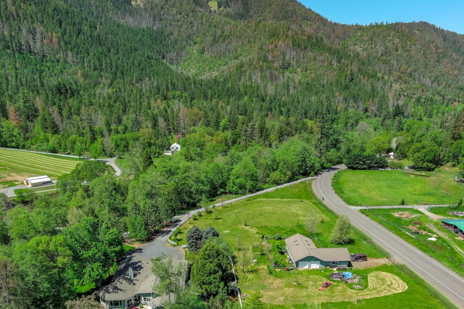  4000 Little Applegate Road Jacksonville, OR 97530 - 物件實景