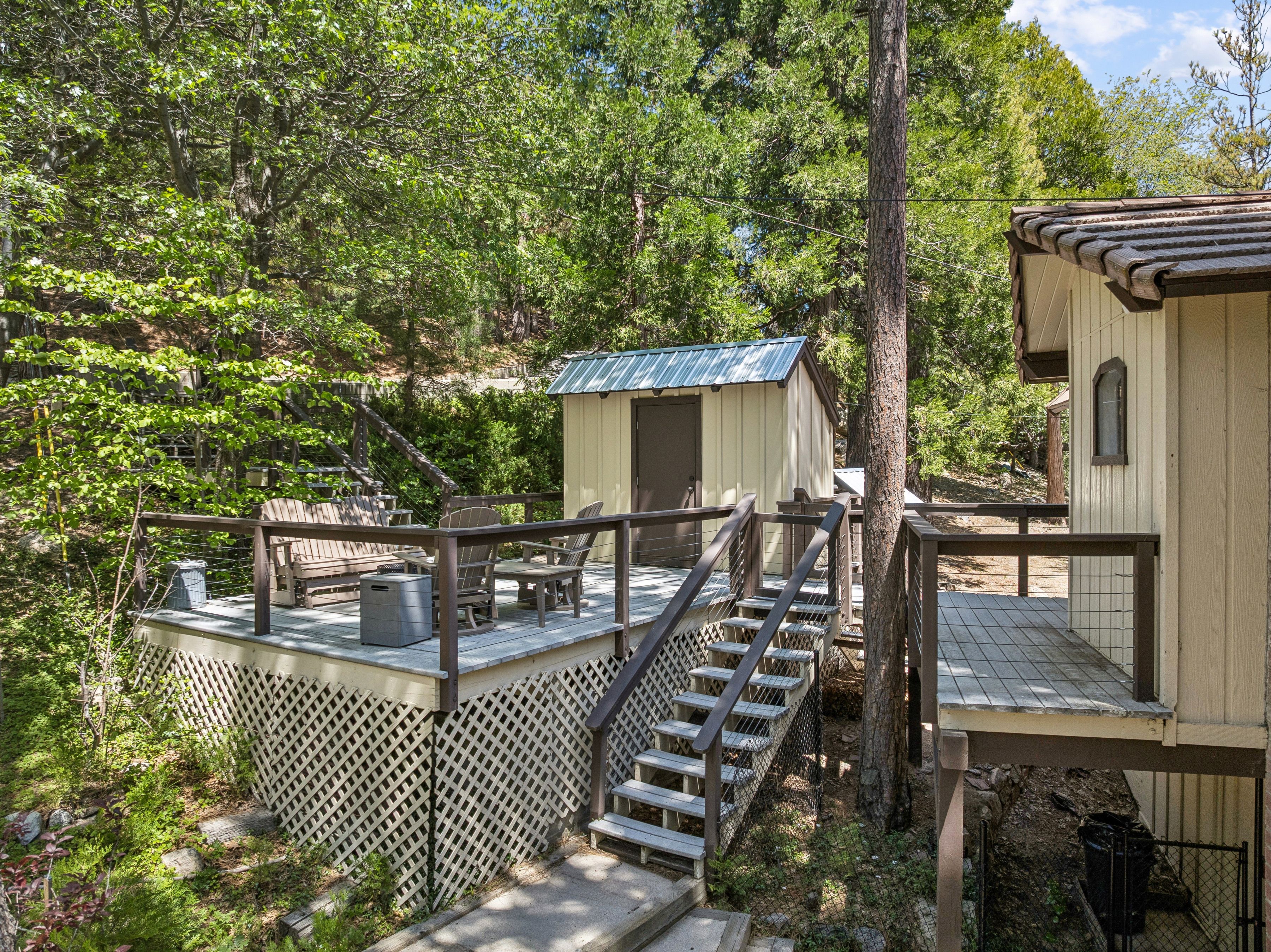  686 Grass Valley Road, Lake Arrowhead, CA 92352 - 物件實景