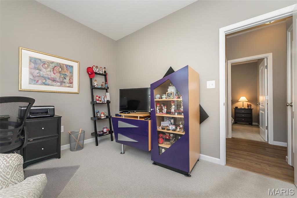 Mehlville, Missouri, 63128, United States, 3 Bedrooms Bedrooms, ,3 BathroomsBathrooms,Residential,For Sale,1966938