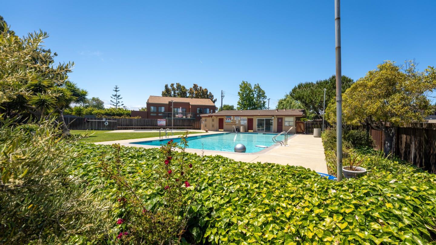 San Mateo, California, 94403, United States, 3 Bedrooms Bedrooms, ,1 BathroomBathrooms,Residential,For Sale,1879079