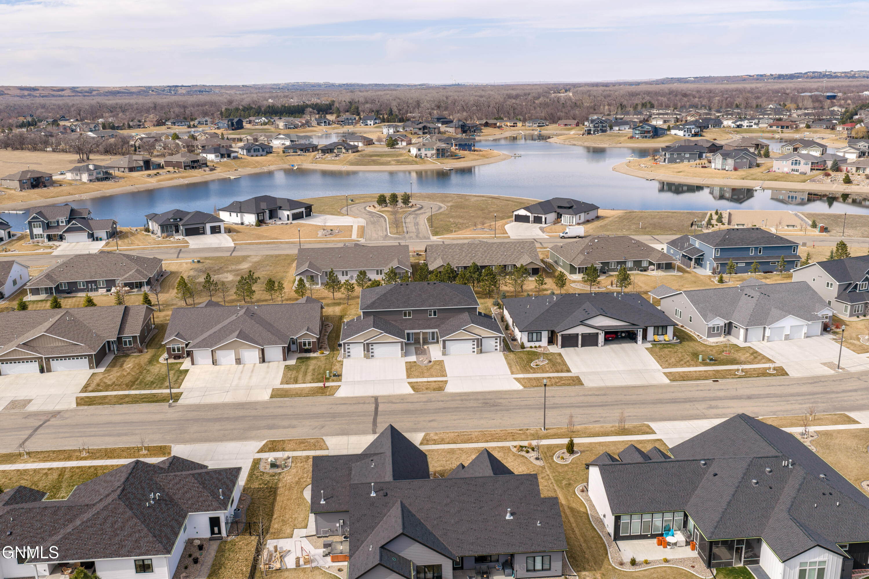 Bismarck, North Dakota, 58504, United States, 3 Bedrooms Bedrooms, ,3 BathroomsBathrooms,Residential,For Sale,2032650