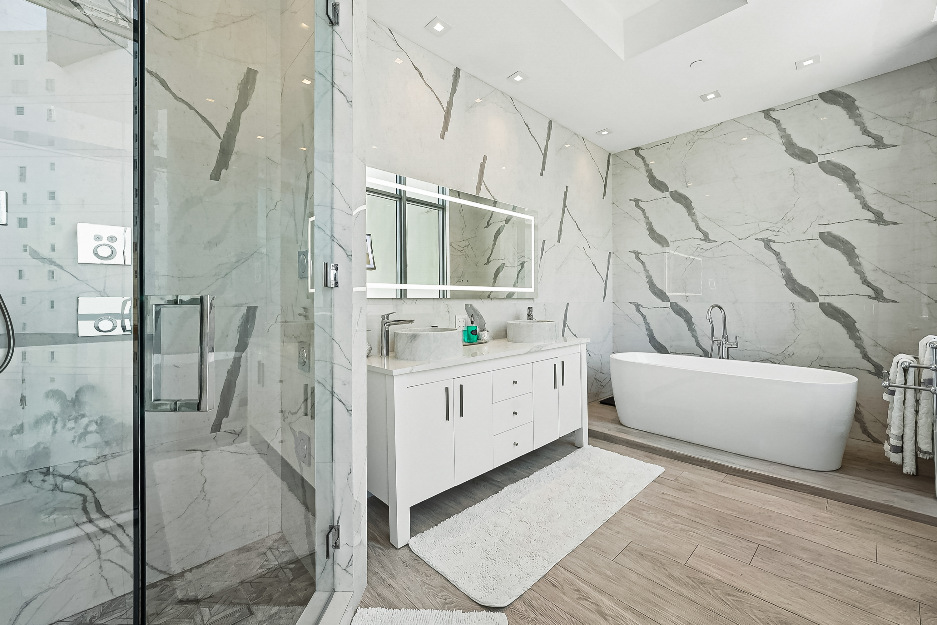  1331 Brickell Bay Dr, Miami, FL, 33131 - 物件實景