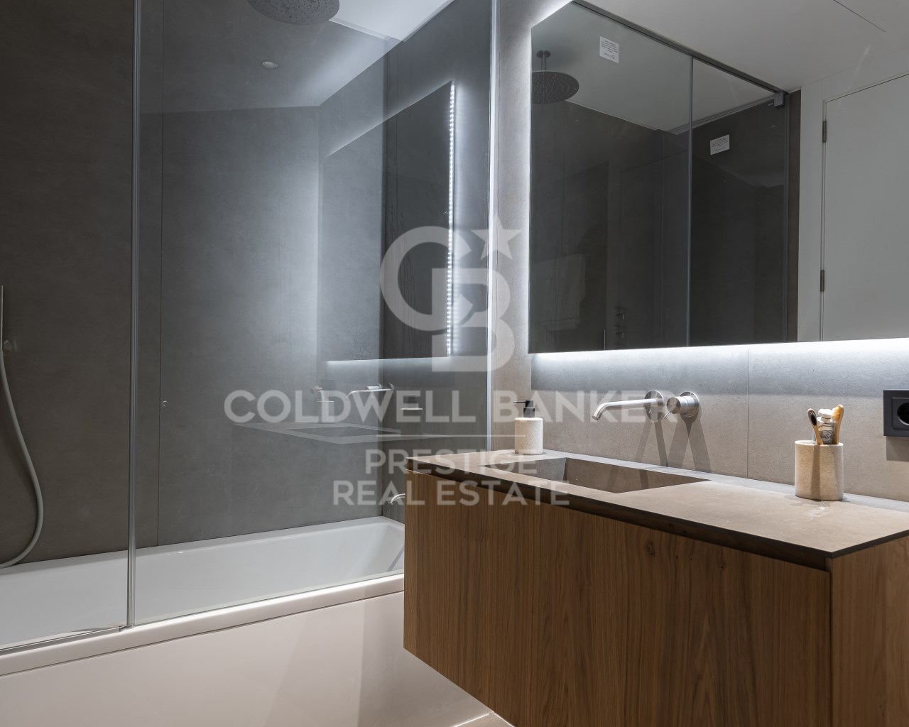 Barcelona, Barcelona, Eixample, La Dreta de l'Eix, Barcelona, Catalonia, ES, 2 Bedrooms Bedrooms, ,2 BathroomsBathrooms,Residential,For Sale,Barcelona, Barcelona, Eixample, La Dreta de l'Eix,1616652