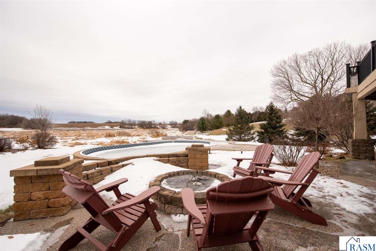 Le Center, Minnesota, 56057, United States, 4 Bedrooms Bedrooms, ,3 BathroomsBathrooms,Residential,For Sale,2011720