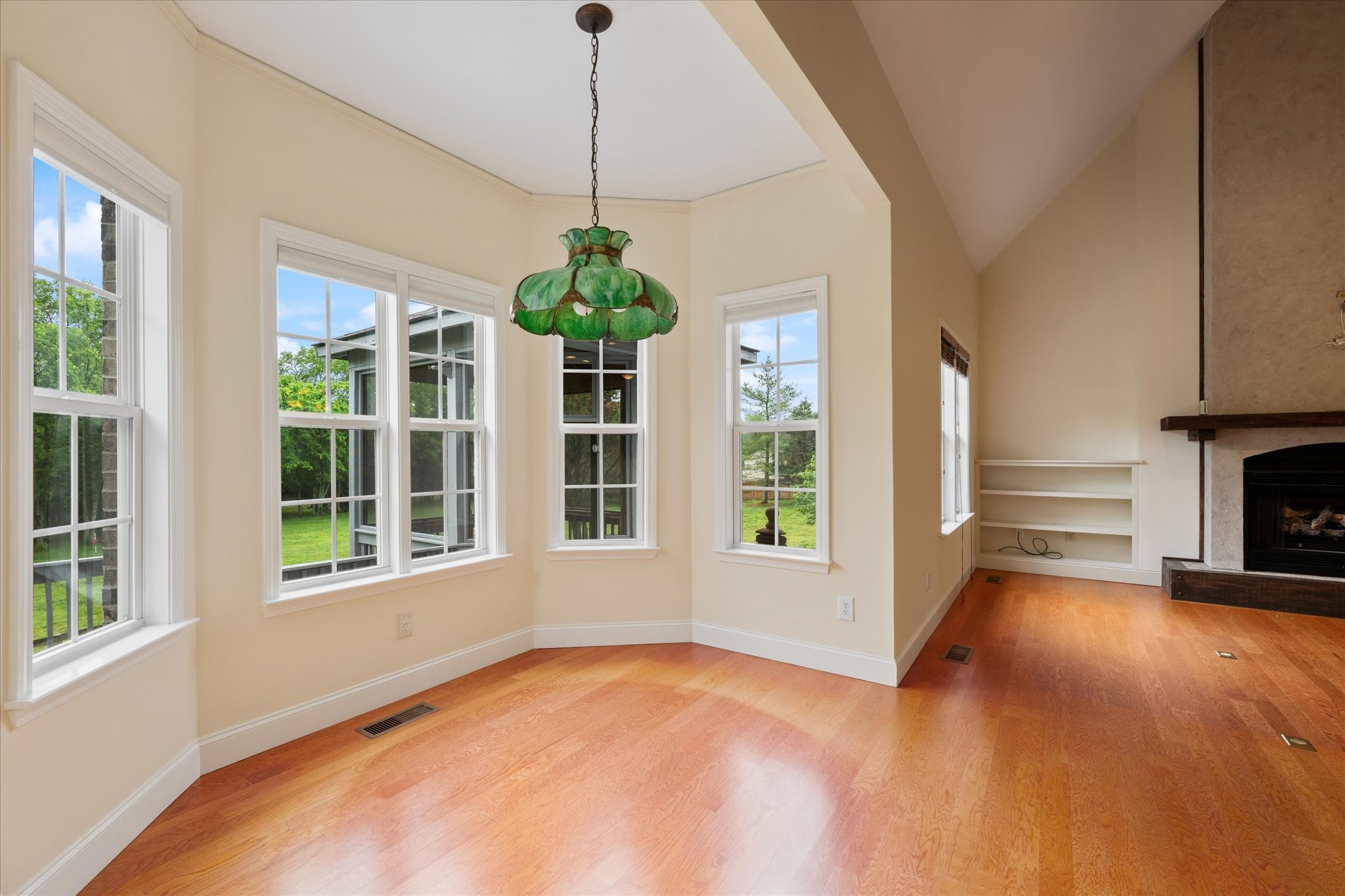  2216 Twin Peaks Ct, Spring Hill, TN, 37174 - 物件實景