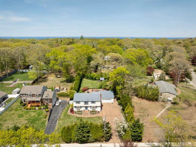 Shoreham, New York, 11786, United States, 5 Bedrooms Bedrooms, ,3 BathroomsBathrooms,Residential,For Sale,1990330