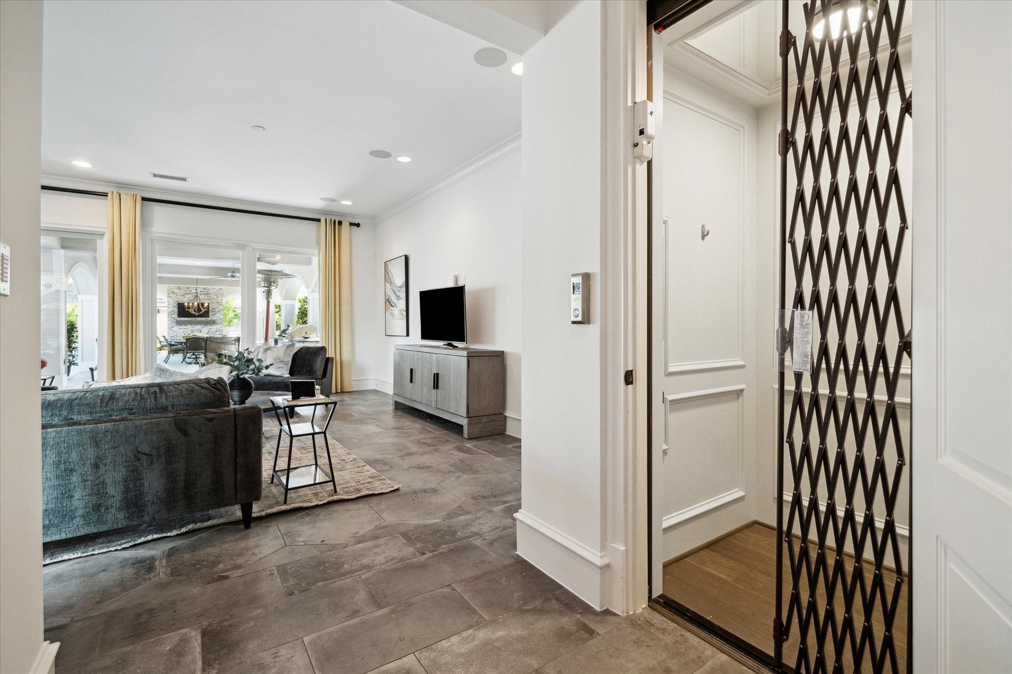  2222 Oxford Street - 物件實景