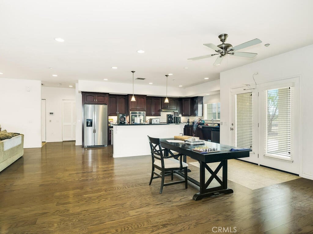 Menifee, California, 92596, United States, 4 Bedrooms Bedrooms, ,2 BathroomsBathrooms,Residential,For Sale,1989483