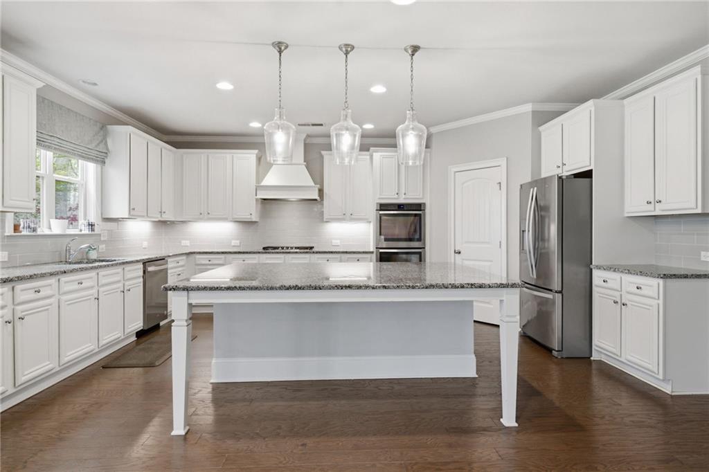 Alpharetta, Georgia, 30004, United States, 5 Bedrooms Bedrooms, ,4 BathroomsBathrooms,Residential,For Sale,2030303