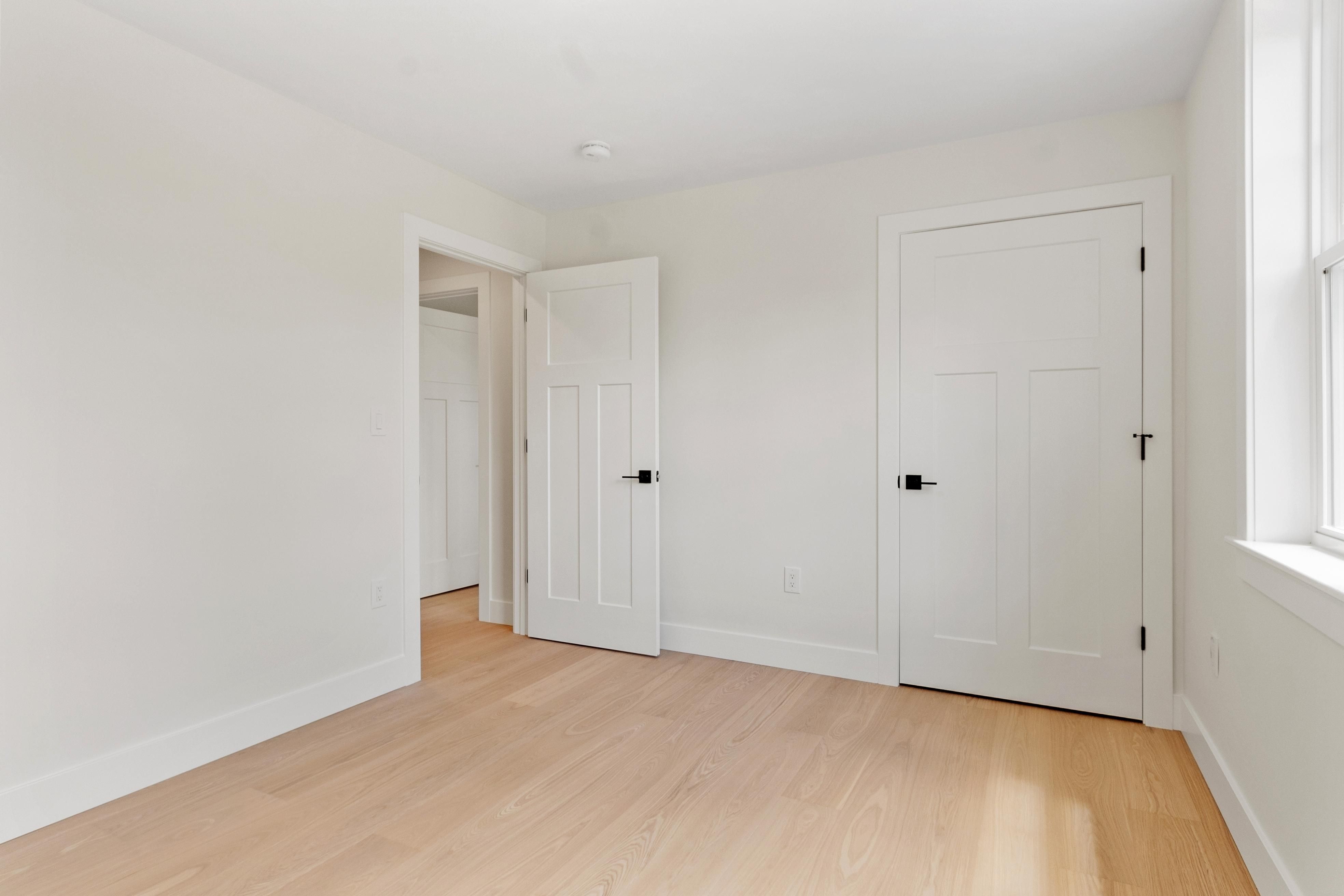  60 Neillian Street, Bedford, MA, 01730 - 物件實景