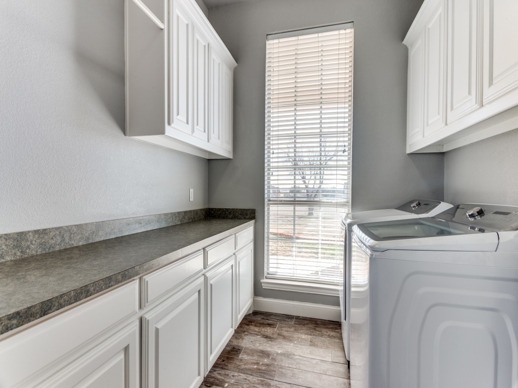 Fort Worth, Texas, 76179, United States, 5 Bedrooms Bedrooms, ,5 BathroomsBathrooms,Residential,For Sale,1721664