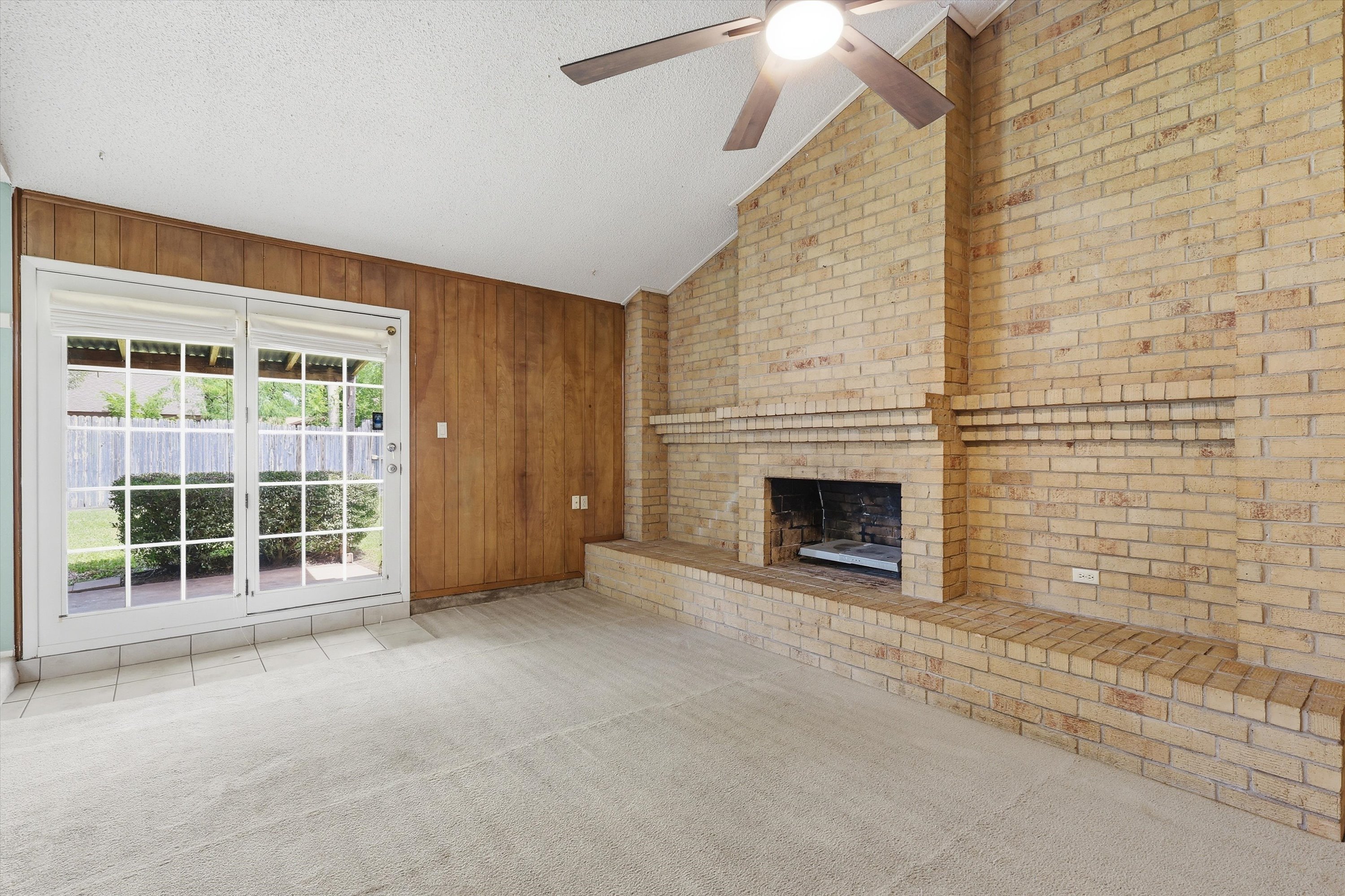  A charming ranch-style home is waiting its next story - 物件實景