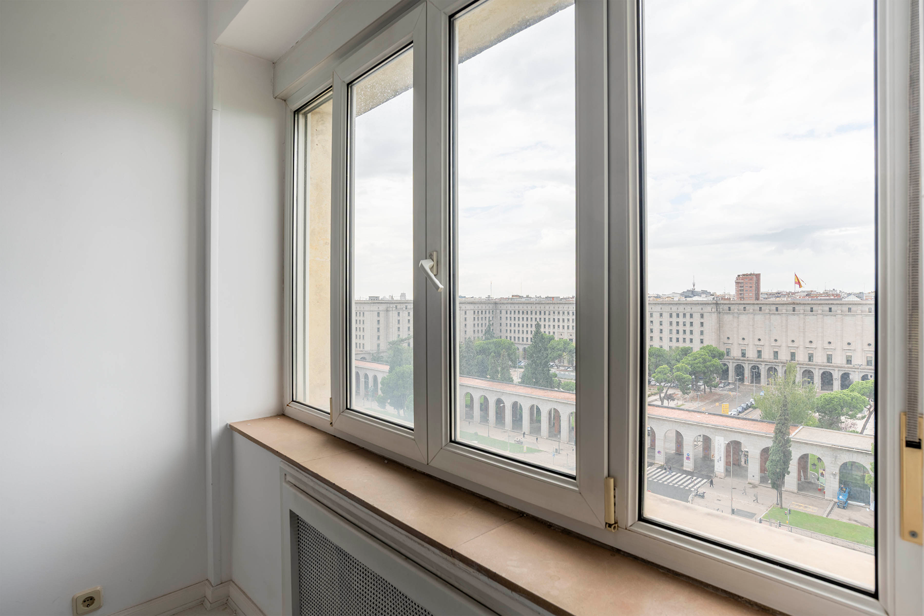  Apartment in El Viso to renovate - 物件實景