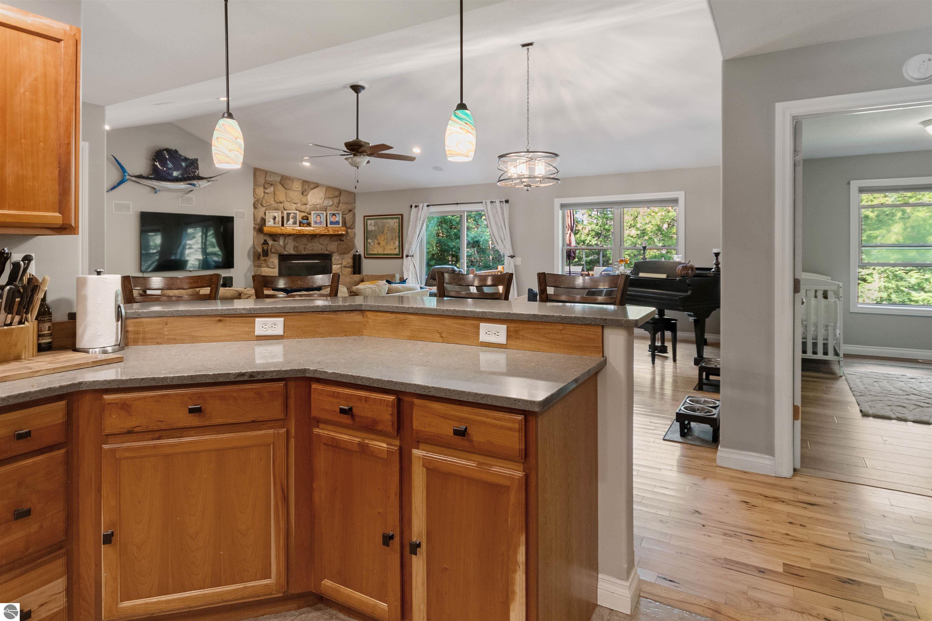 Traverse City, Michigan, 49685, United States, 5 Bedrooms Bedrooms, ,2 BathroomsBathrooms,Residential,For Sale,1960952