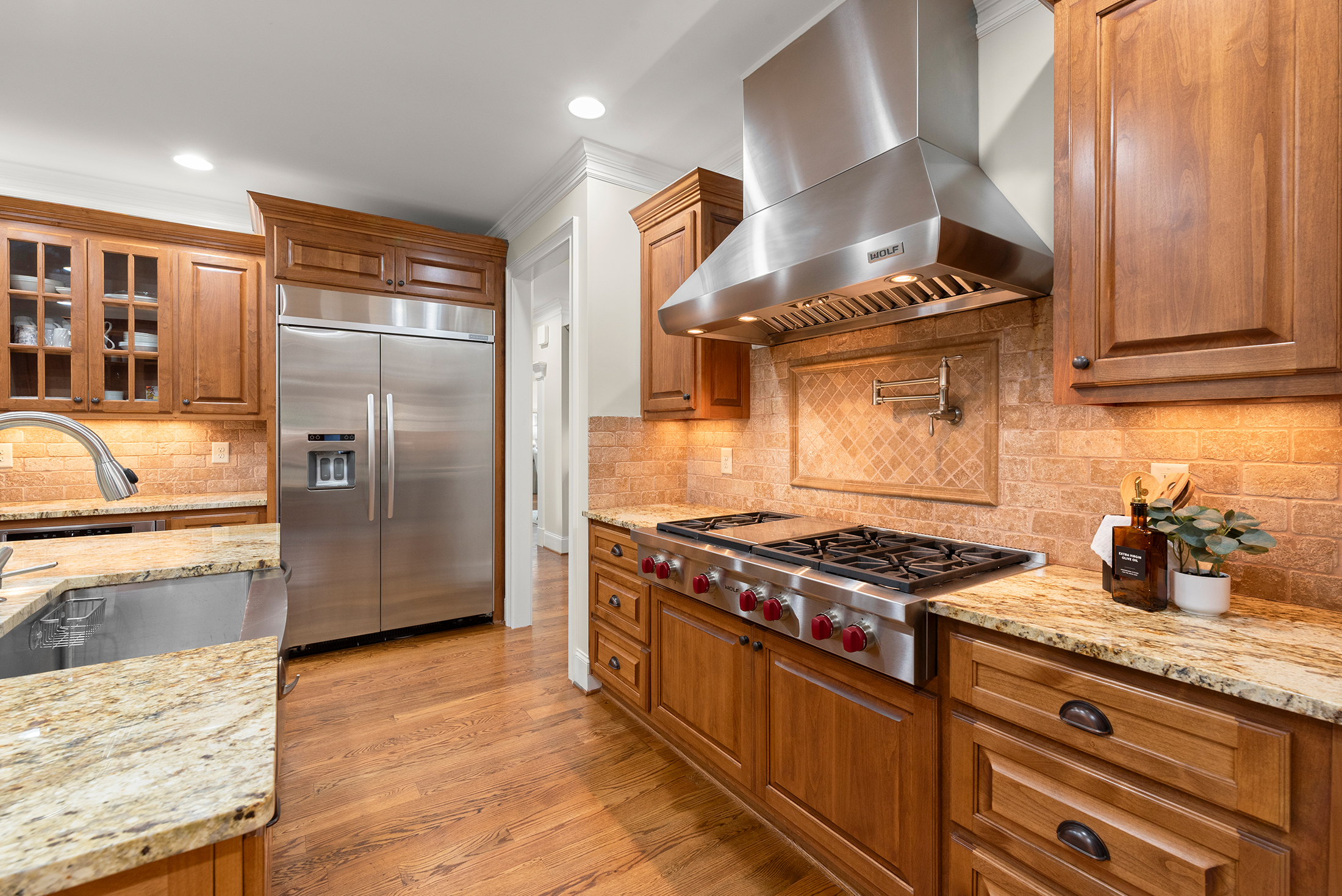  A Private Luxury Estate Set on Over One-Acre in Trinity Creek - 物件實景