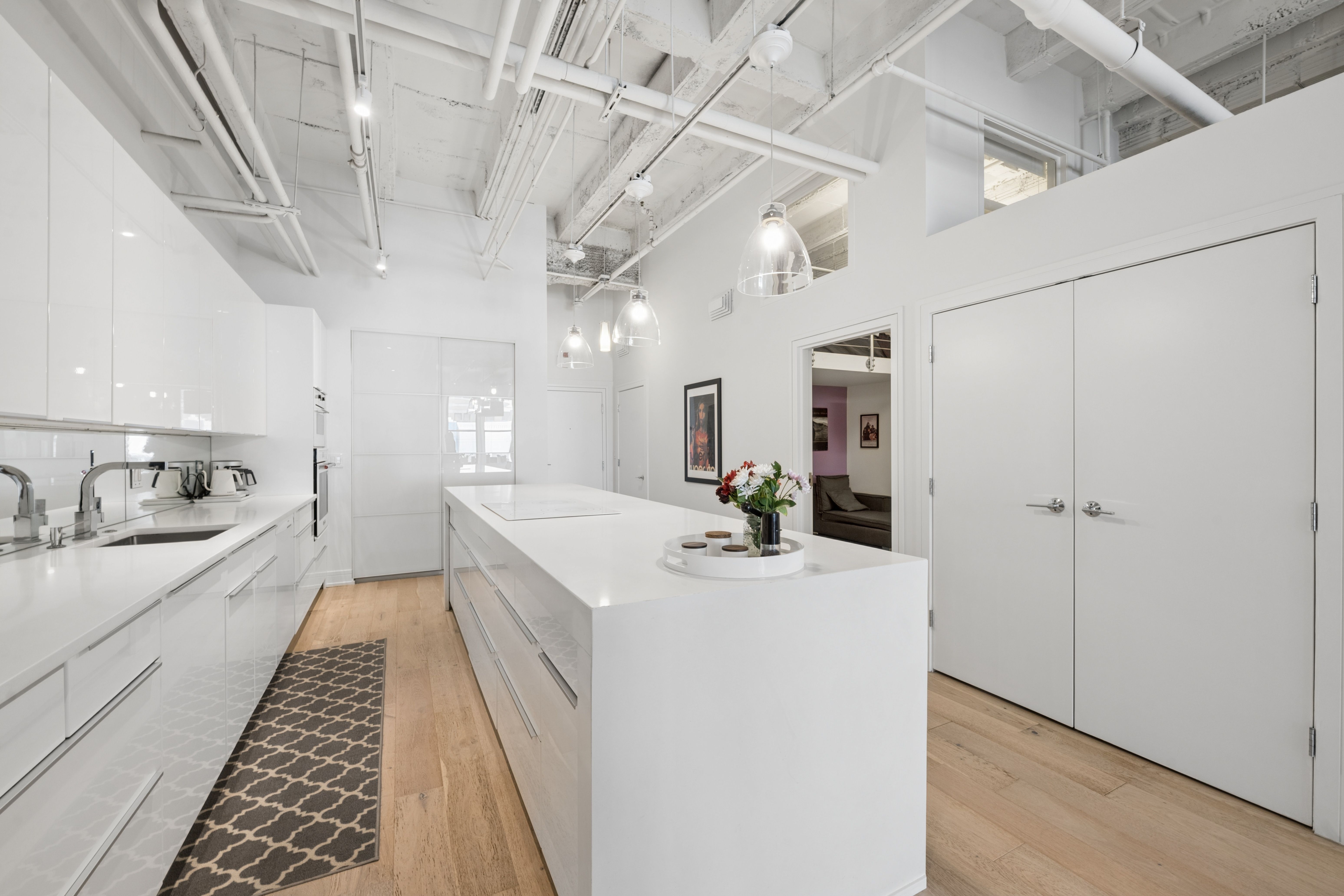  Stunning Soft Loft in Pristine Move-in Condition - 物件實景