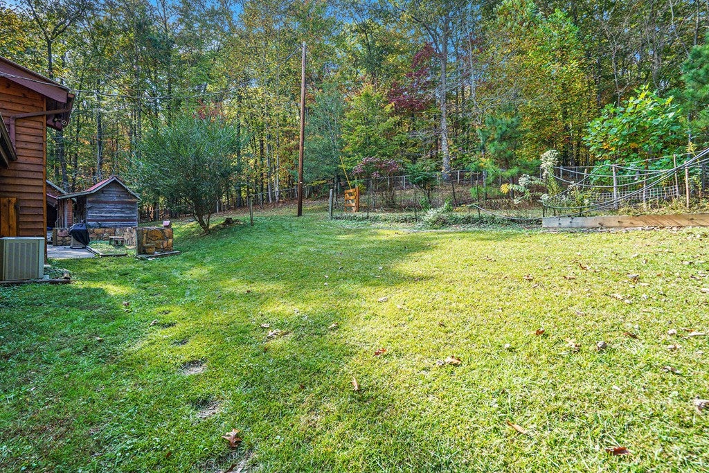Blue Ridge, Georgia, 30513, United States, 3 Bedrooms Bedrooms, ,3 BathroomsBathrooms,Residential,For Sale,1969723