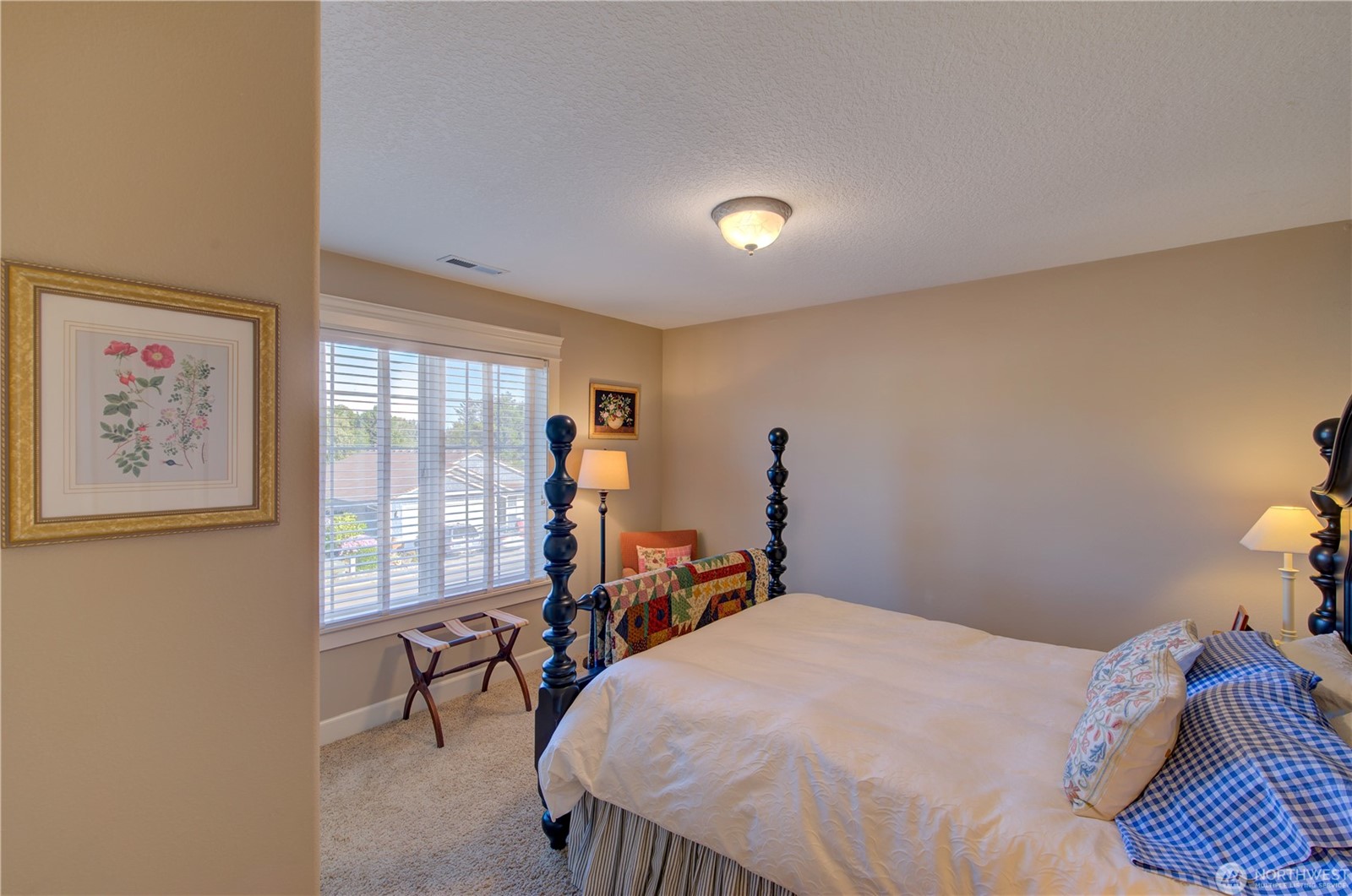 Long Beach, Washington, 98631, United States, 3 Bedrooms Bedrooms, ,4 BathroomsBathrooms,Residential,For Sale,1937572