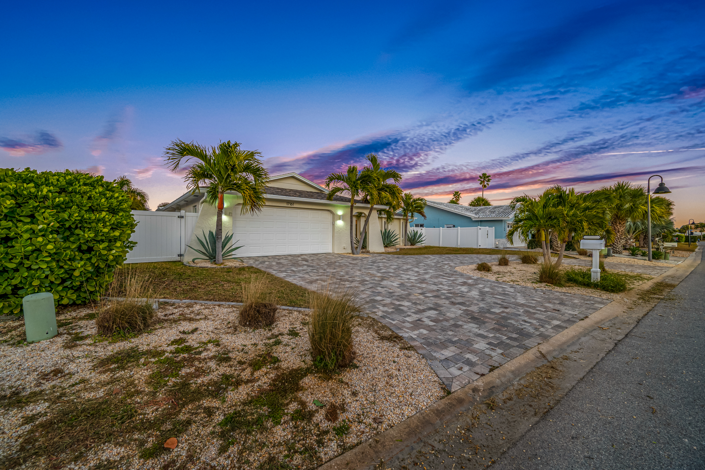 North Redington Beach, Florida, 33708, United States, 3 Bedrooms Bedrooms, ,2 BathroomsBathrooms,Residential,For Sale,2017347