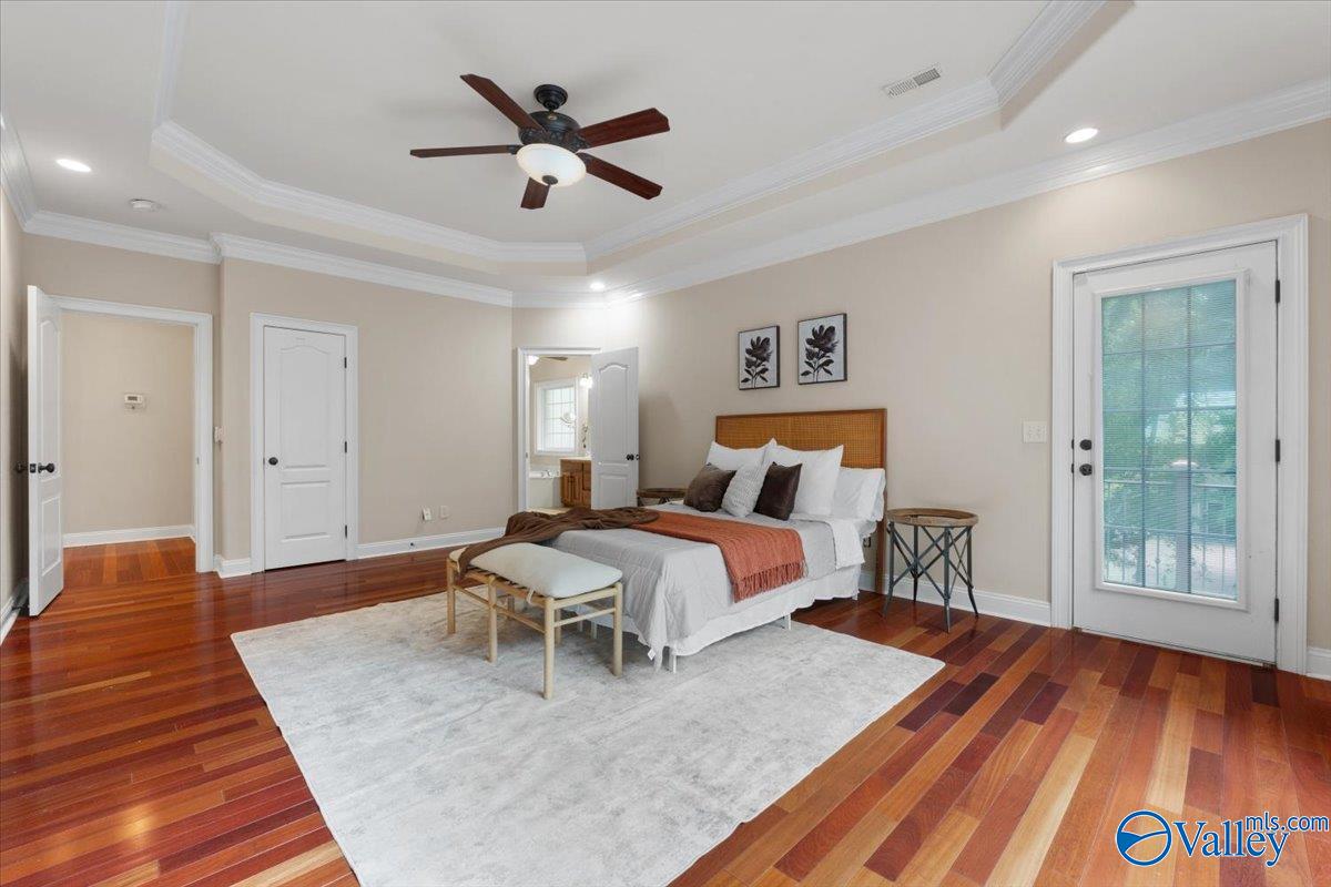 Hazel Green, Alabama, 35750, United States, 5 Bedrooms Bedrooms, ,4 BathroomsBathrooms,Residential,For Sale,1846923
