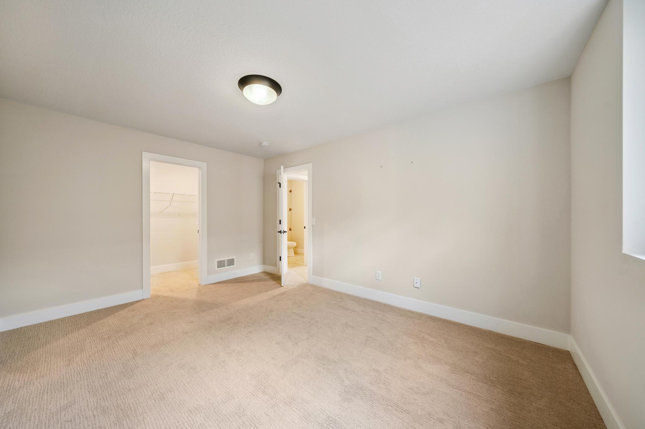 Prior Lake, Minnesota, 55372, United States, 6 Bedrooms Bedrooms, ,2 BathroomsBathrooms,Residential,For Sale,1901100