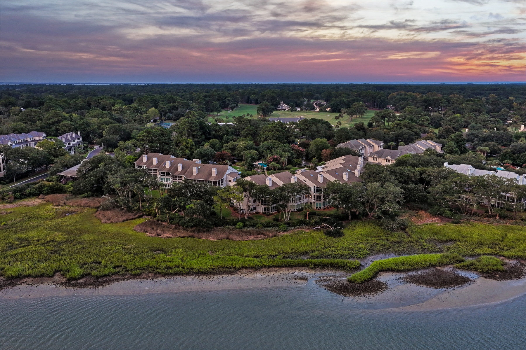  73 Skull Creek Drive Unit #210, Hilton Head Island - 物件實景