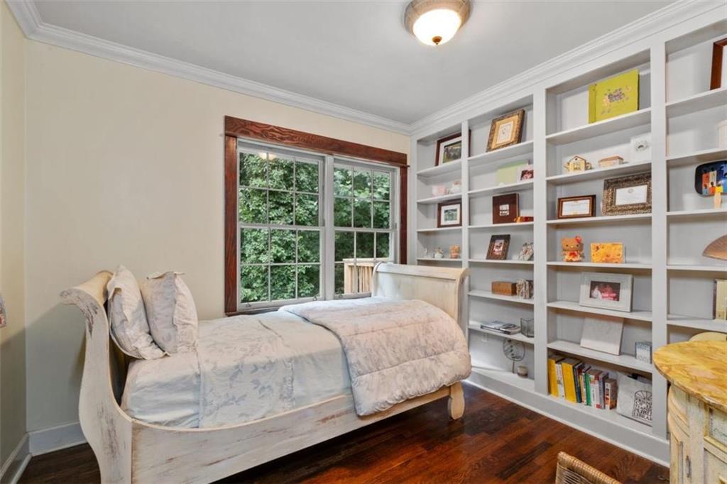 Sandy Springs, Georgia, 30342, United States, 4 Bedrooms Bedrooms, ,3 BathroomsBathrooms,Residential,For Sale,1912192